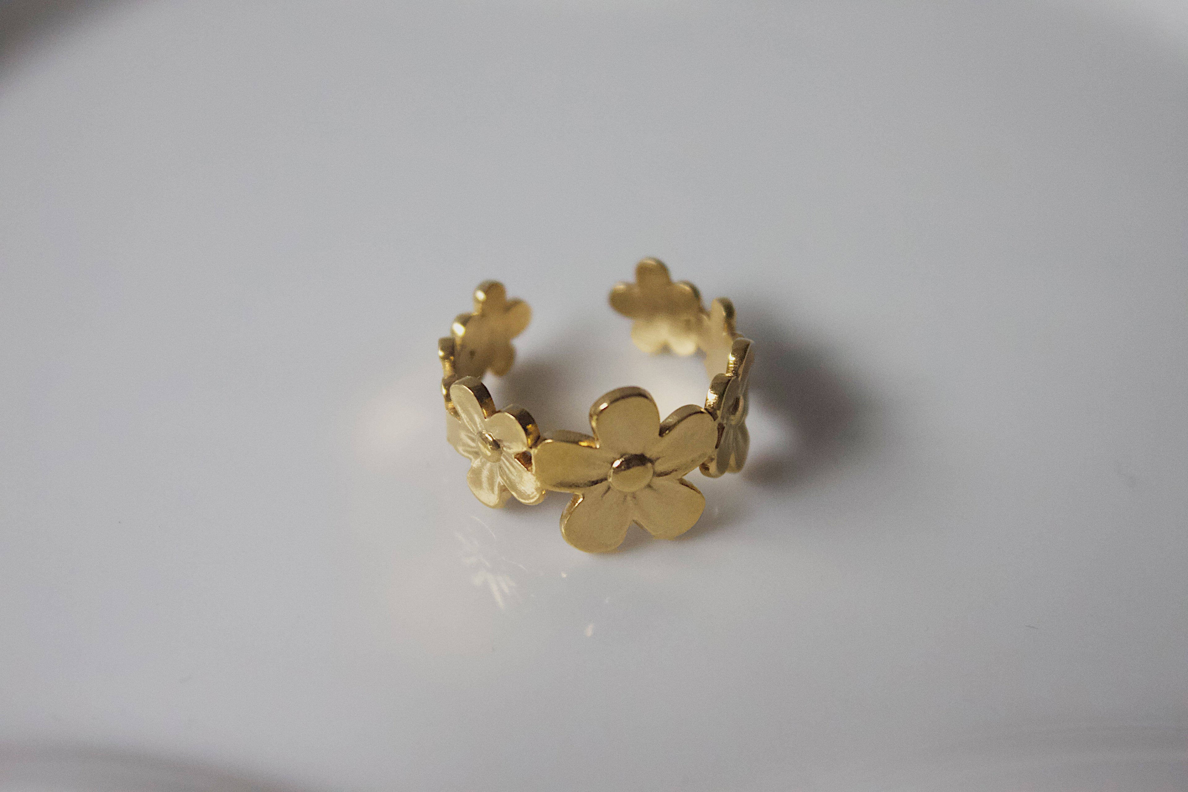 FLOR DE ORO RING