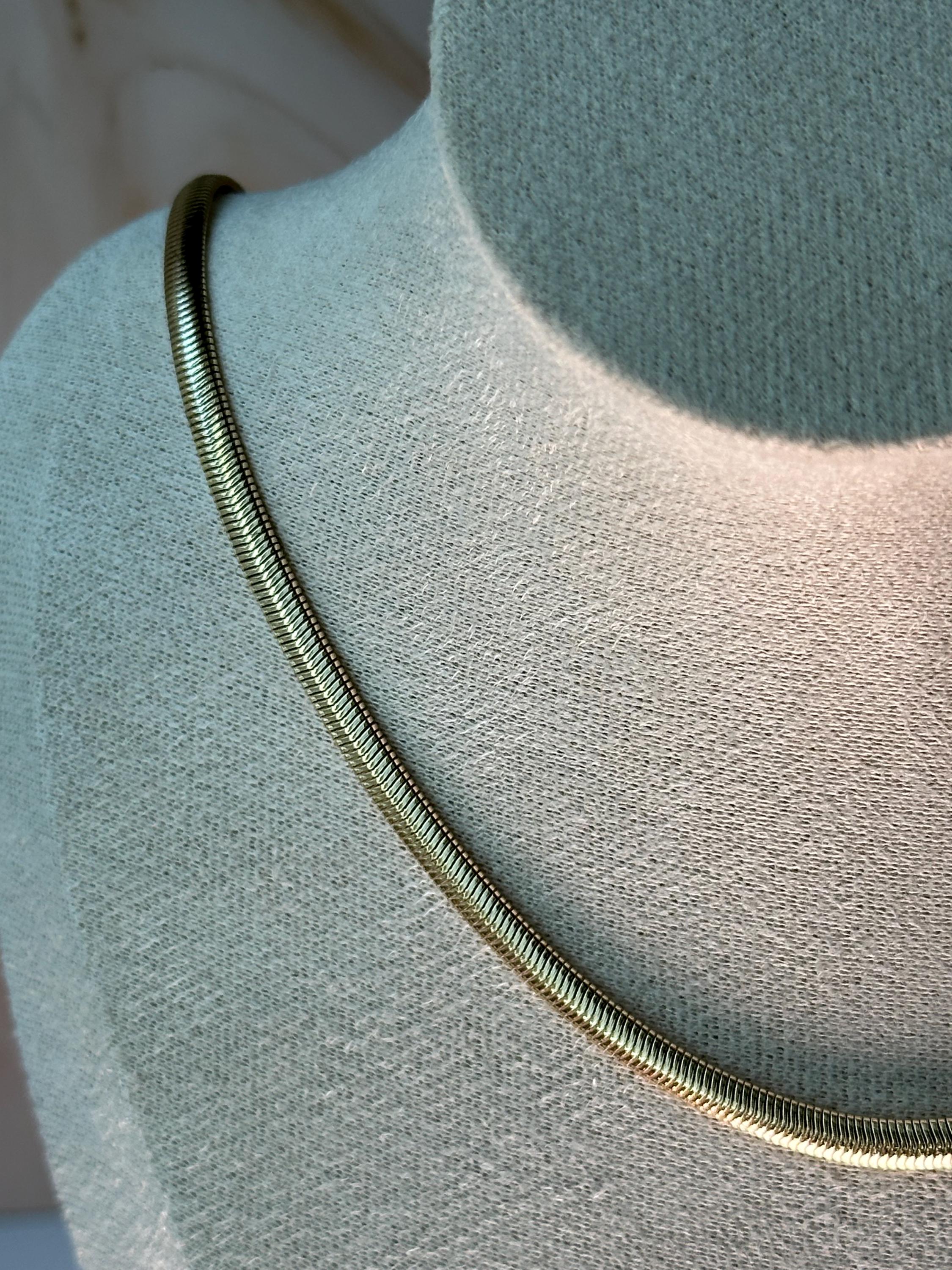 RIO DE ORO CHAIN
