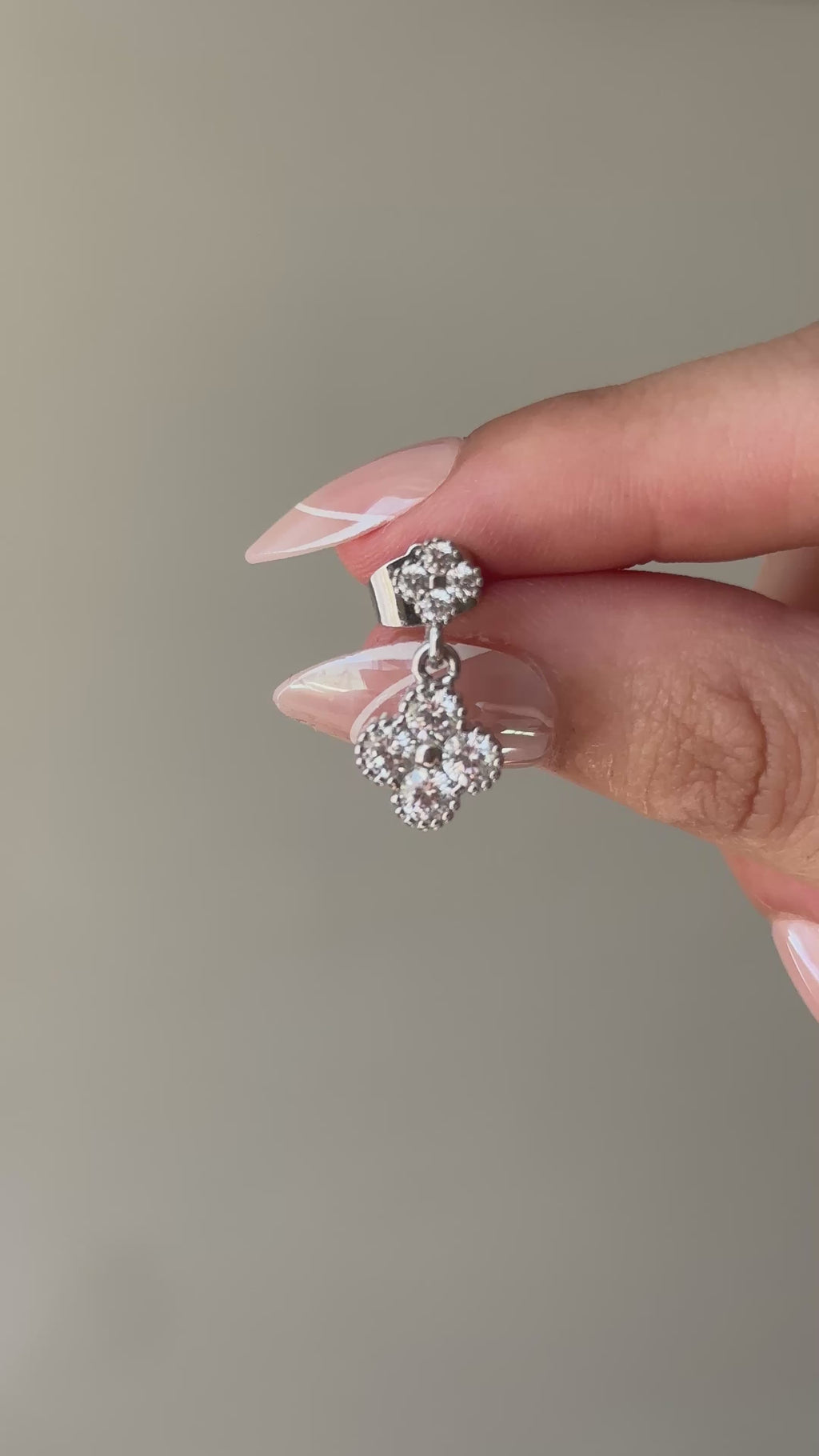 LUMINOSA STUDS